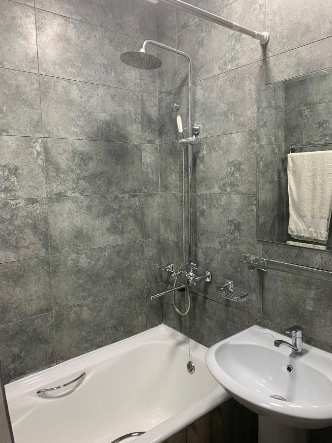 Apartment Tashkent 3 Bedrooms Εξωτερικό φωτογραφία