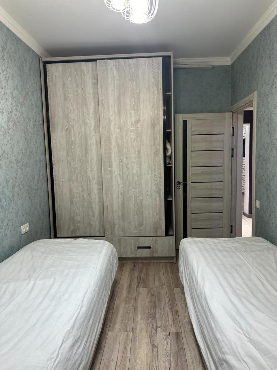 Apartment Tashkent 3 Bedrooms Εξωτερικό φωτογραφία